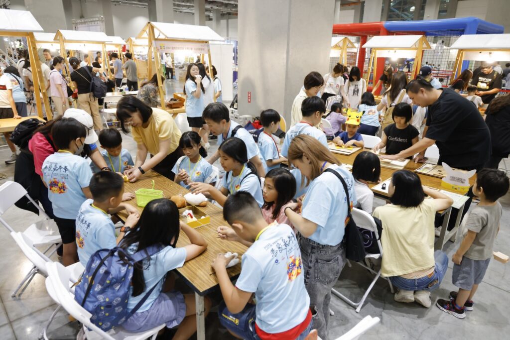 2025善愛嘉年華圓滿落幕:兩日湧入15000人潮,全台最有愛的公益平台寫下動人篇章 3 圖3